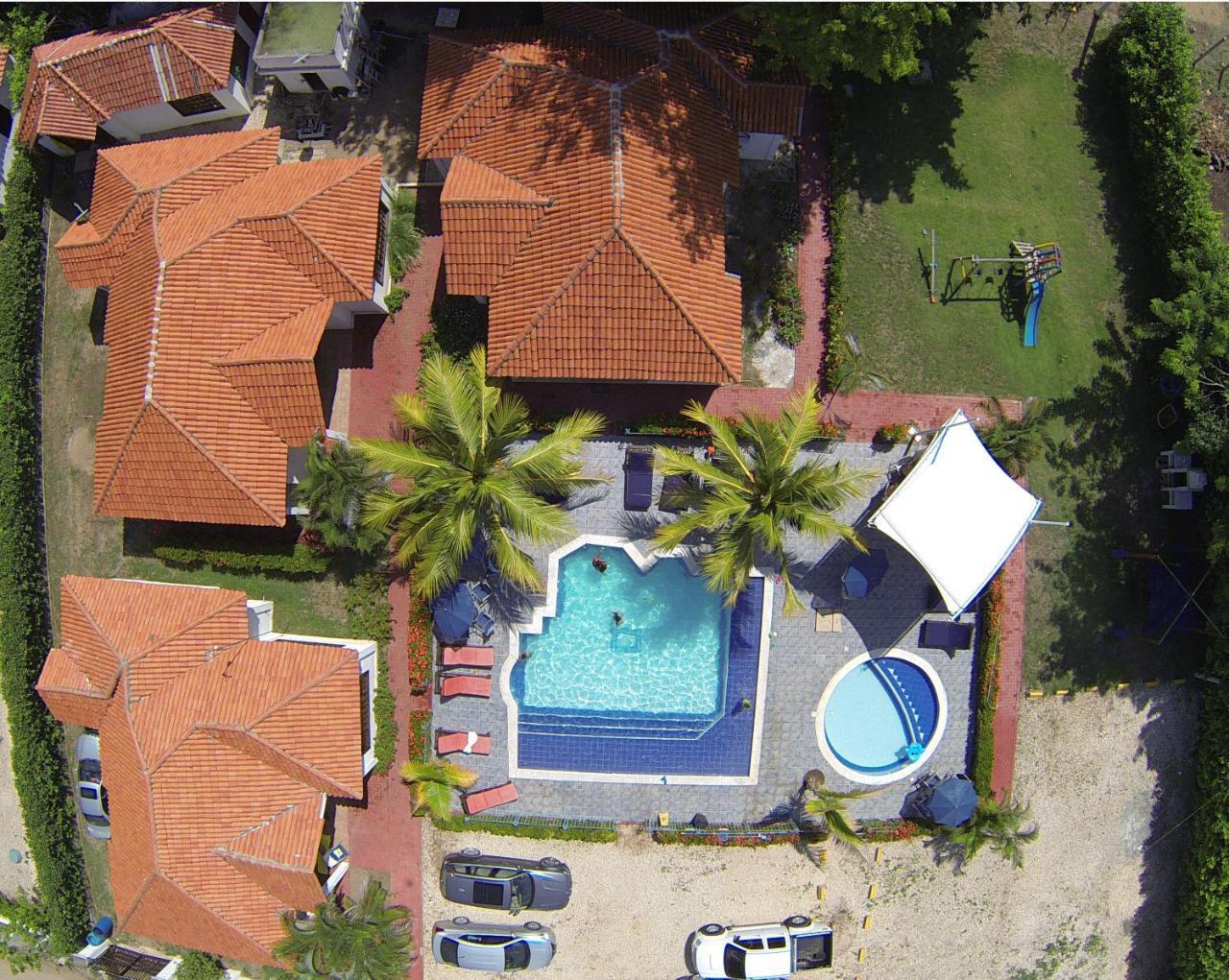 Condominio Atlantis Coveñas Exteriör bild